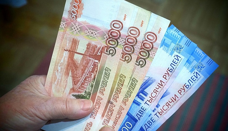 Калужская школьница подозревается в краже 20 тысяч рублей у пенсионерки