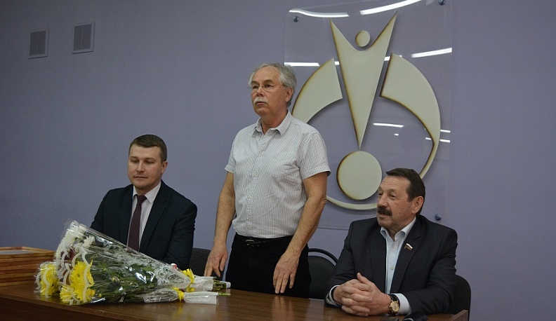 Геннадий Скляр посетил Тарусу космическую