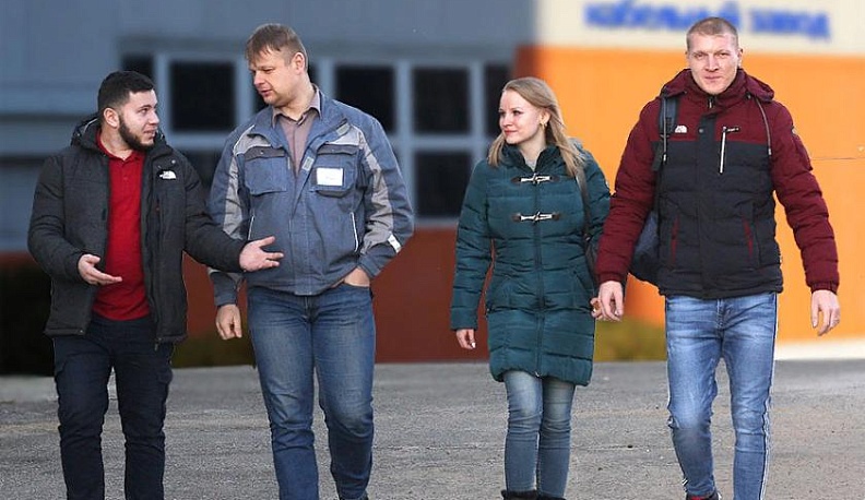 Как молодым заработать свой рубль?