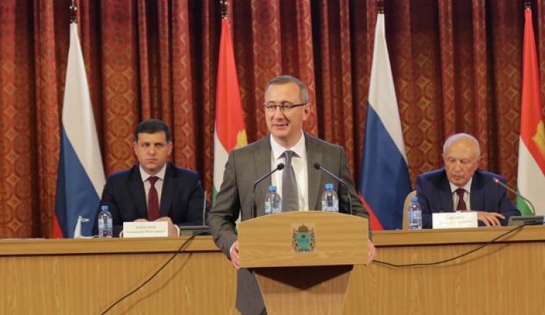 Владислав Шапша поблагодарил депутатов за работу