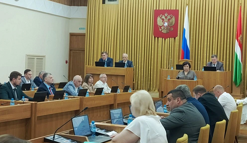  Калуге до 30 июня продлили срок единовременной региональной выплаты контрактникам