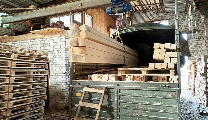 Из Барятинского района в зону СВО направили 15 тонн гуманитарного груза