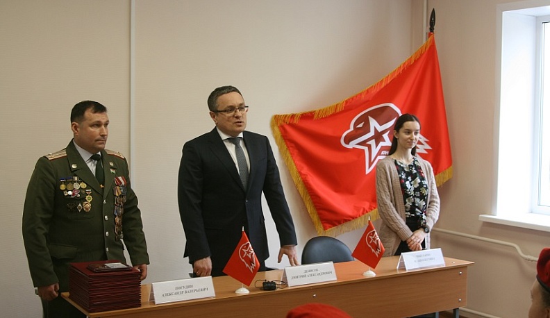 Калужские юнармейцы получили награды из рук главы города