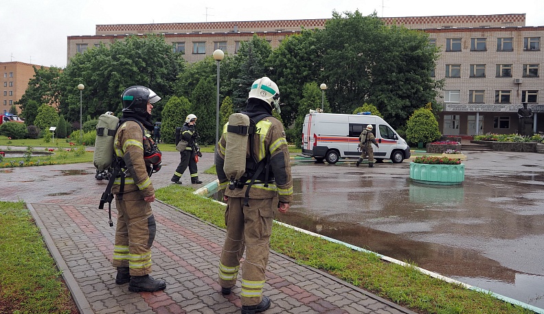 В Калуге в Тимирязевской академии тушили учебный пожар