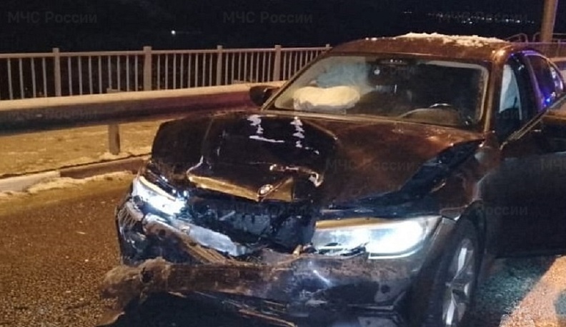 Три автомобиля столкнулись на въезде в Калугу