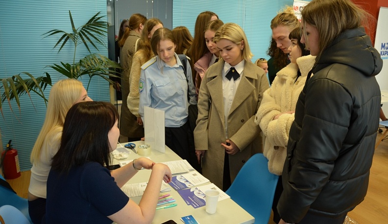Калужская область участвует во Всероссийской ярмарке трудоустройства