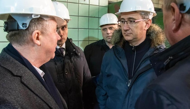 Глава региона Владислав Шапша ознакомился с работой предприятий Кировского района