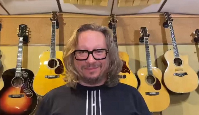 Музыкант Тимур Ведерников поблагодарил калужан за активное участие в проекте «Песни великой страны»