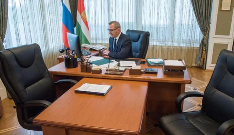 Владислав Шапша поручил проанализировать готовность региона к наращиванию тестирования граждан на COVID-19 по методу ИФА