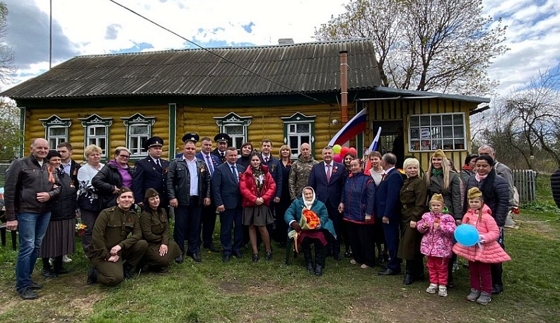 Единственную оставшуюся в живых участницу освобождения Калуги поздравили с Днем Победы