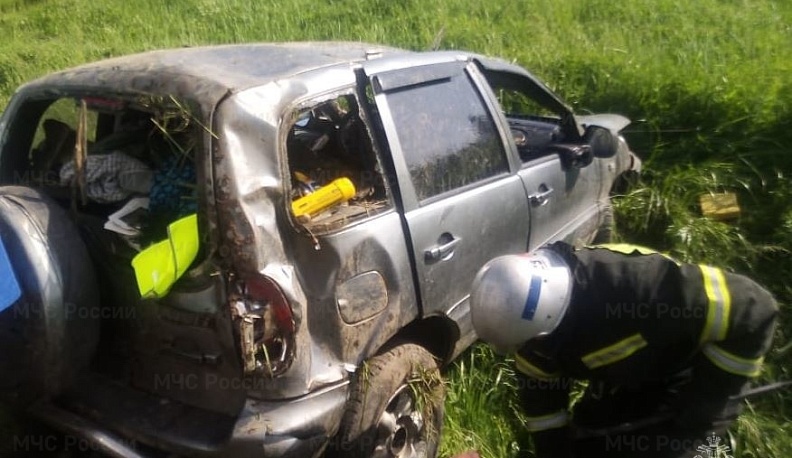 В Перемышльском районе «Нива Шевроле» вылетела в кювет