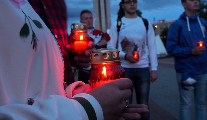 Калужане зажгут свечи памяти онлайн