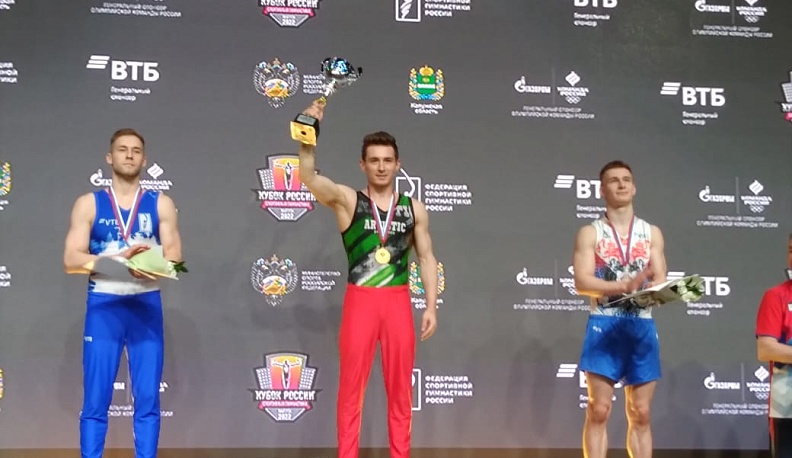 Давид Белявский победил на Кубке России по спортивной гимнастике