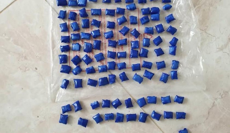 В Калужской области полицейские пресекли канал сбыта наркотиков