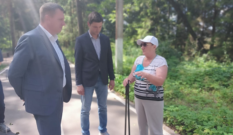 Геннадий Новосельцев совершил рабочую поездку в Людиновский район