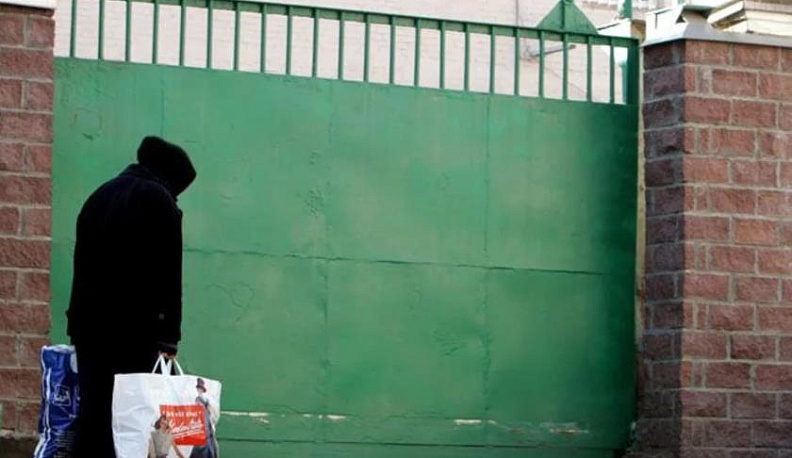 В Калужской области возобновляется прием посылок и передач для заключенных