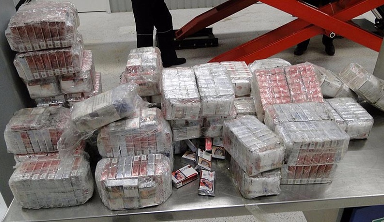 В Обнинске нашли две тысячи пачек подпольных сигарет