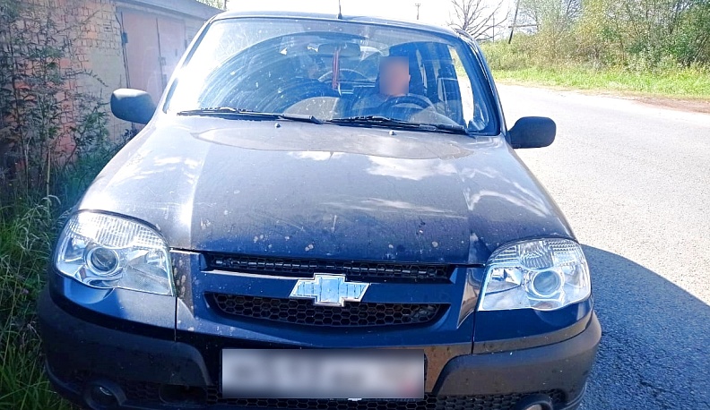 В Калужской области после рейда приставов арестовали за долги четыре автомобиля 