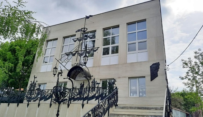 В Тарусе начался капитальный ремонт детской библиотеки