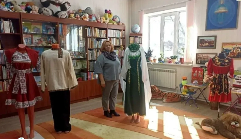 В Калужской библиотеке для слепых открылась выставка творчества учеников Кировской школы-интерната