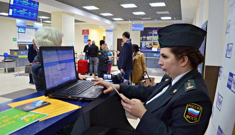 Калужанку не пускали в Тайланд из-за продажи спиртного подростку