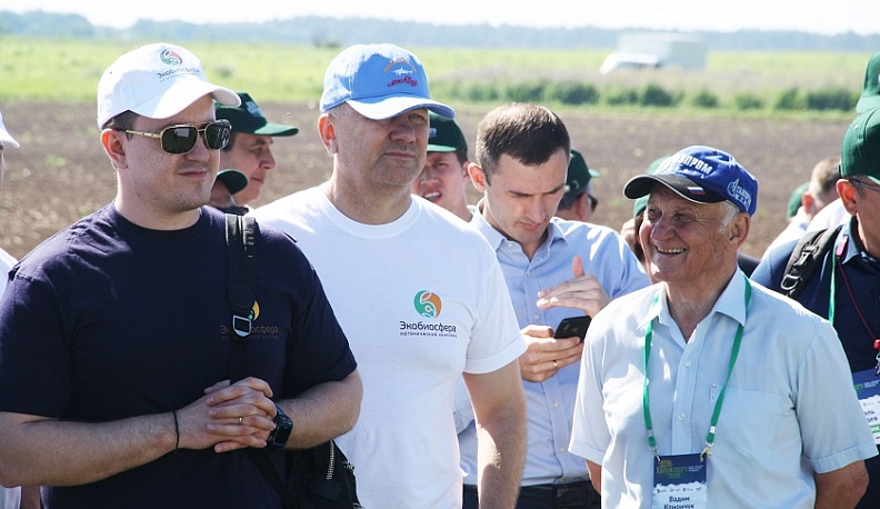 «День Калужского поля» собрал 350 фермеров и сельхозтоваропроизводителей региона