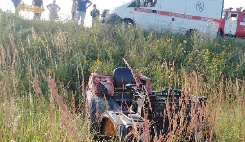 В Перемышльском районе квадроцикл съехал в кювет