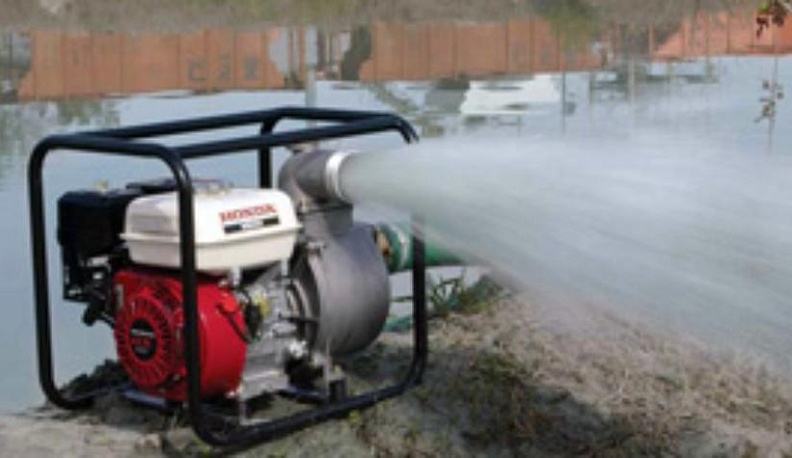 В районы Калужской области закупят мотопомпы для тушения пожаров