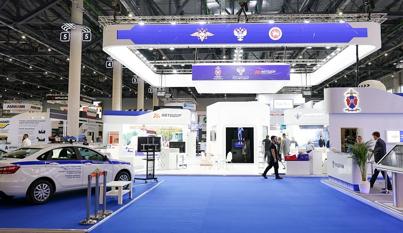 Калужская область представила свой стенд на международной выставке «Дорога-2022»