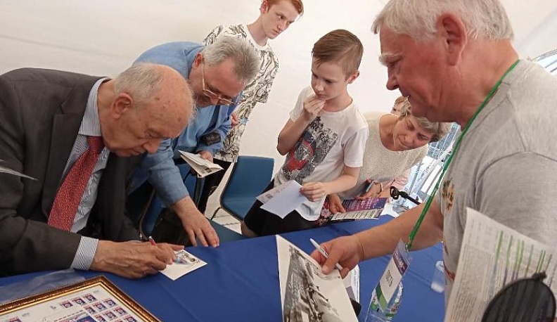 Грёзы о Луне и Марсе