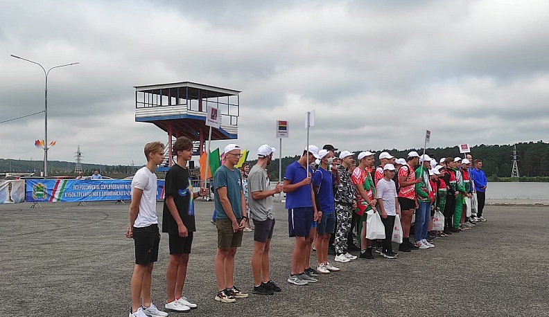 В Калуге проходит Кубок трехкратного олимпийского чемпиона В. Н. Иванова по гребному спорту 