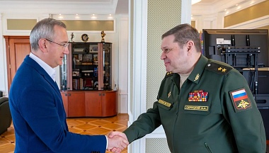 Владислав Шапша обсудил с командованием МВО помощь фронту и поддержку семей бойцов