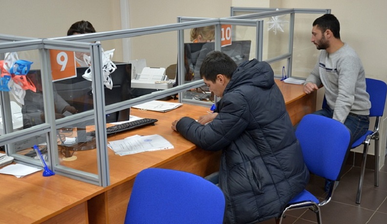 В Калужской области снизилось число трудовых патентов, выдаваемых для мигрантов