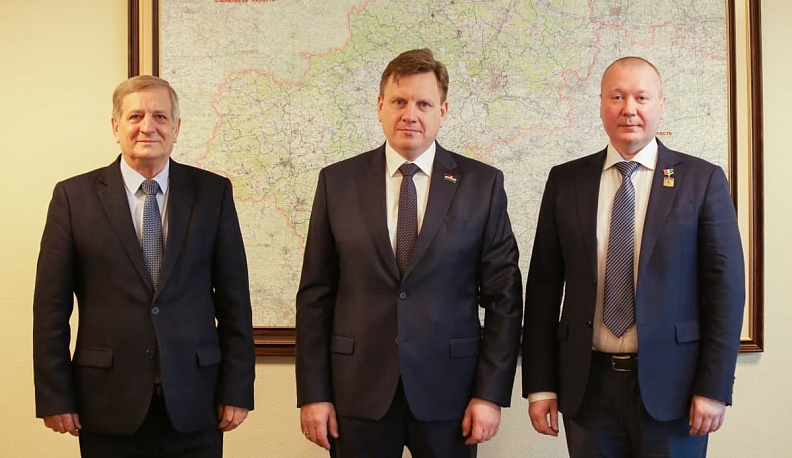 Областной парламент продлил сотрудничество с двумя вузами Калужской области