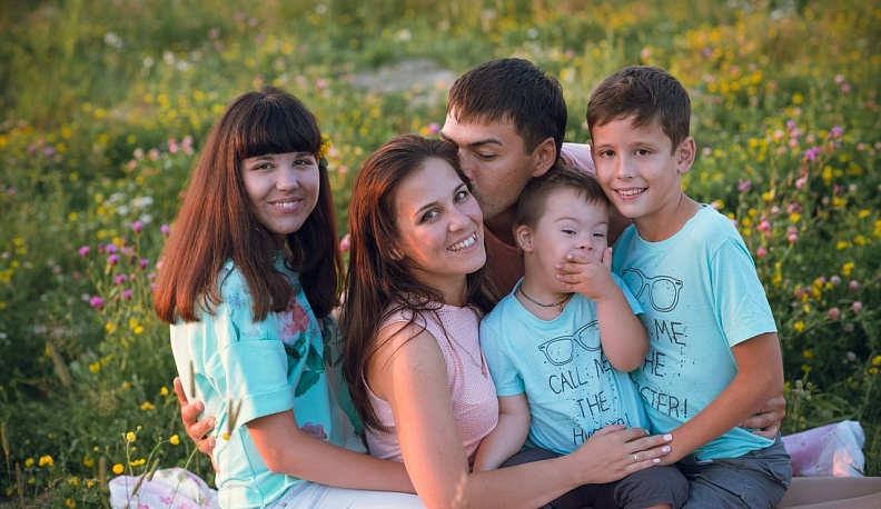 Мы есть друг у друга