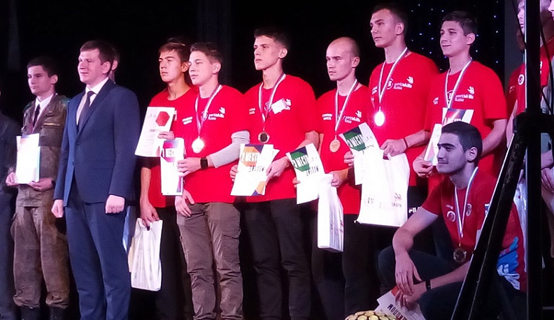 В Калуге завершился региональный чемпионат «Молодые профессионалы»