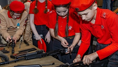 В Калуге отметили десятилетие «Юнармии» фестивалем «Сила в правде»