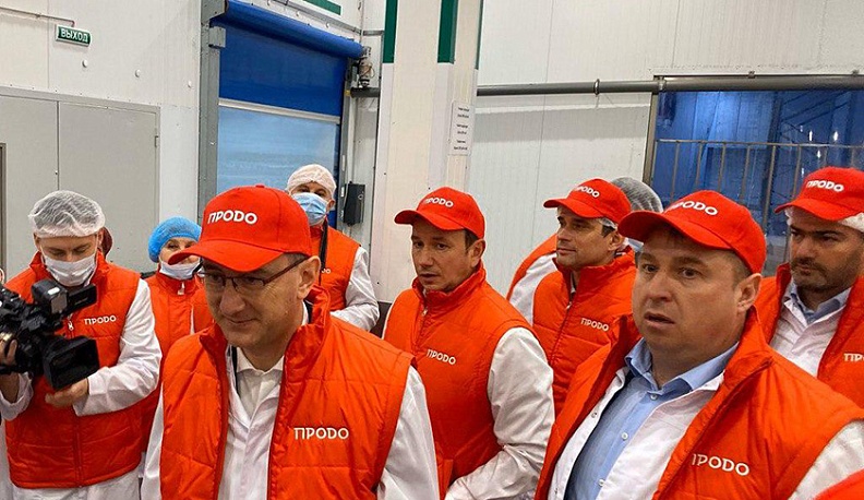 Владислав Шапша с рабочей поездкой посещает Дзержинский район