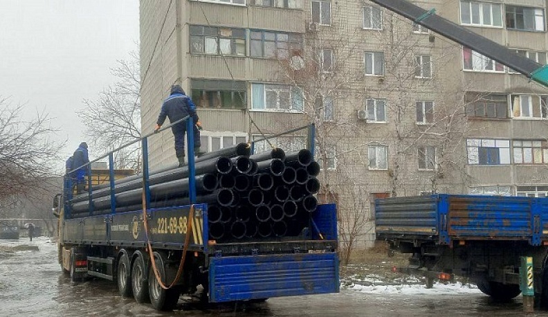 Калужские строители обновляют водопровод в подшефном Первомайске