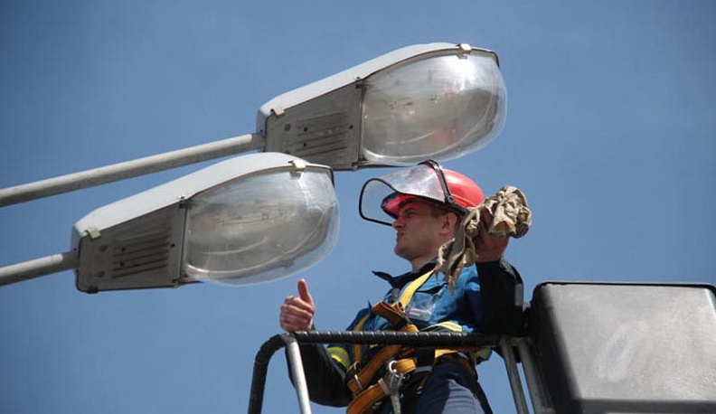 В Шопино загорелся свет после обращения в соцсети