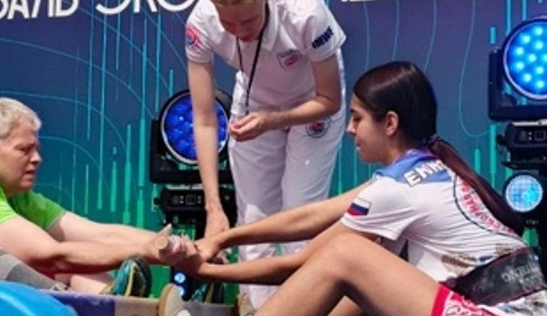 Калужские мас-рестлеры завоевали три награды на состязаниях в Москве