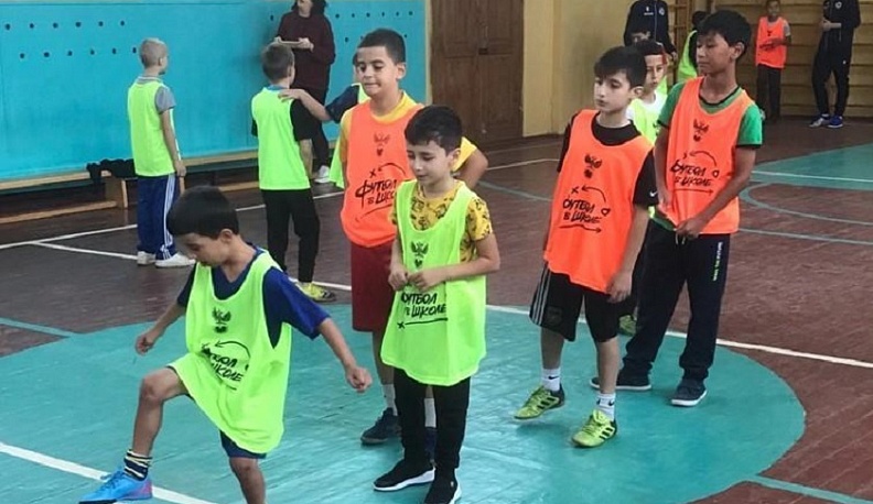 В Калужской области подвели итоги реализации Всероссийского проекта Российского футбольного союза «Футбол в школе» 