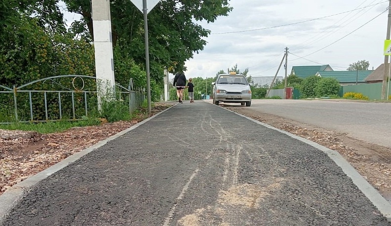 В Сухиничском районе отремонтируют дороги на 12 улицах