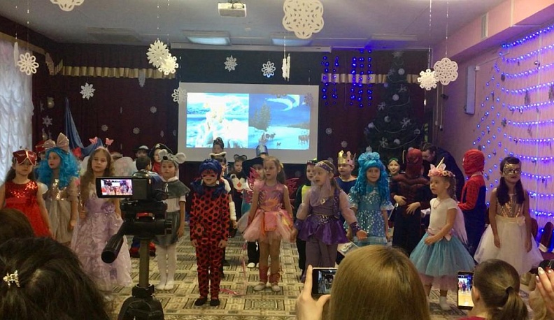 В Калужской области родители смогут посетить утренники в детсадах