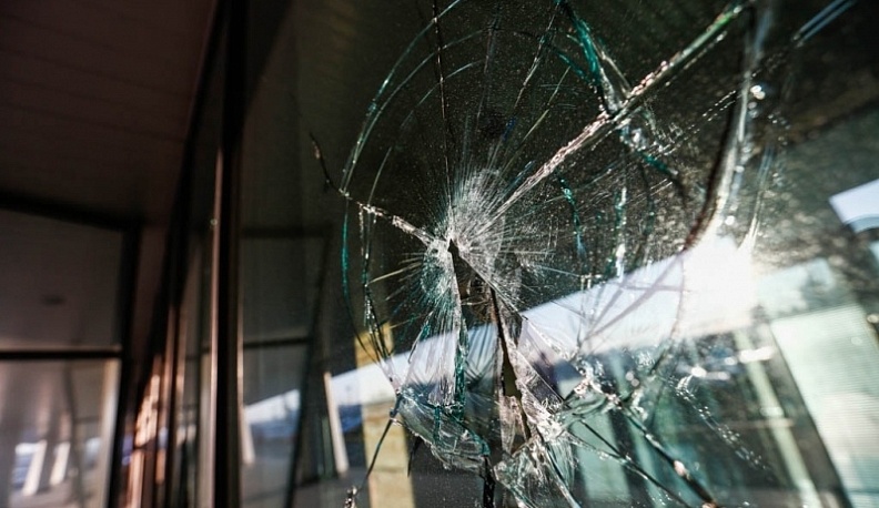 Малолетний вор смарт-часов задержан на дискотеке в Думиничском районе