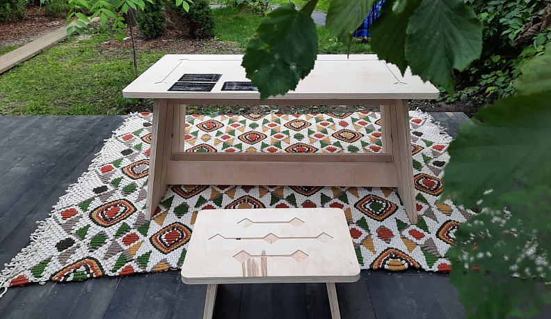 В Тарусе в Саду Ракицкого проходит фестиваль дизайна и ремёсел