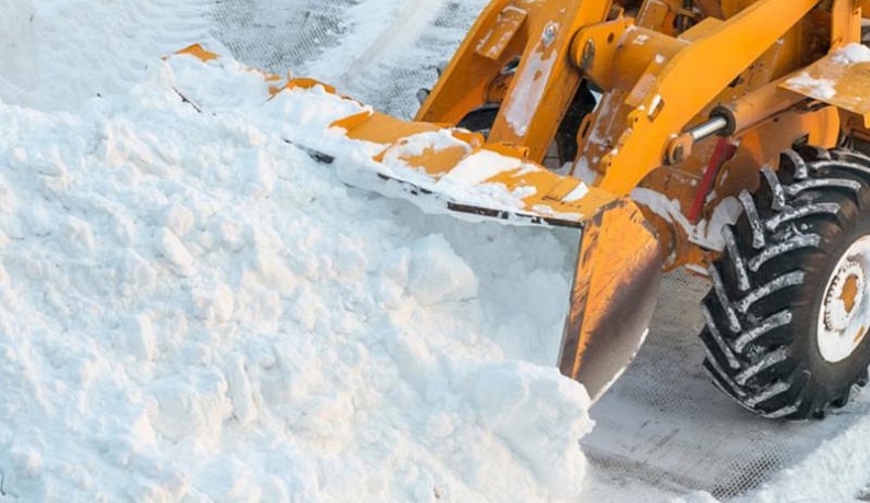 Для обработки улиц и дорог Тарусы закупили 100 тонн песчано-солевой смеси