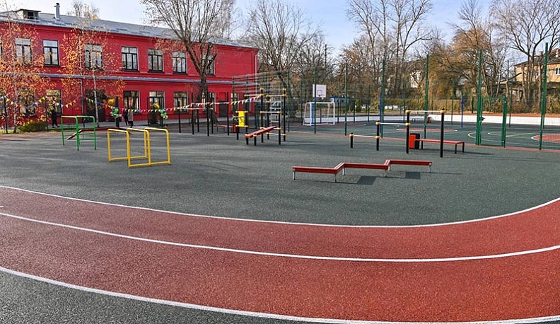 Новая спортплощадка в центре Калуги примет детей со всего микрорайона
