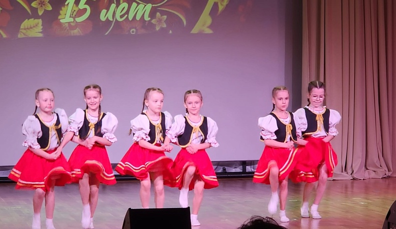 «Русские узоры» отметили 15-летие