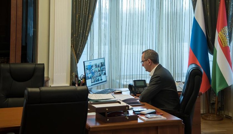 Калужская область перераспределяет медицинских работников на борьбу с коронавирусом